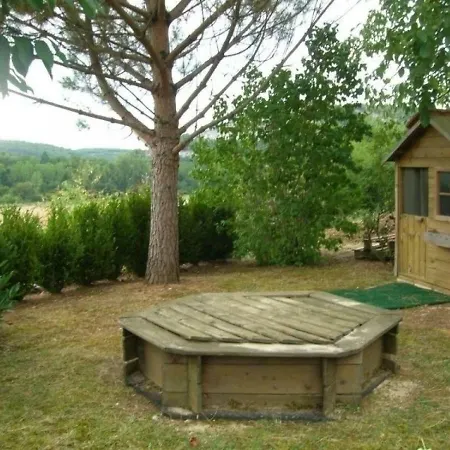 House D'anthelme * Memerlin