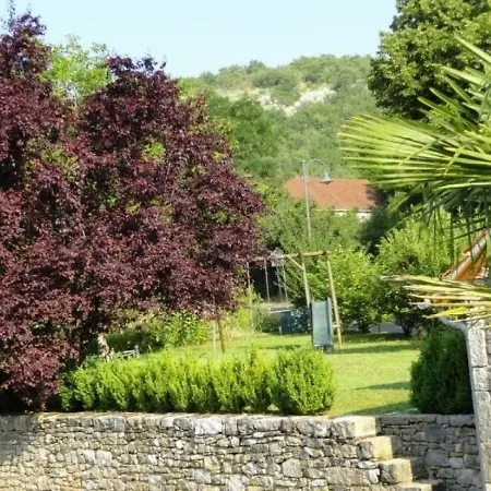 House D'anthelme Memerlin